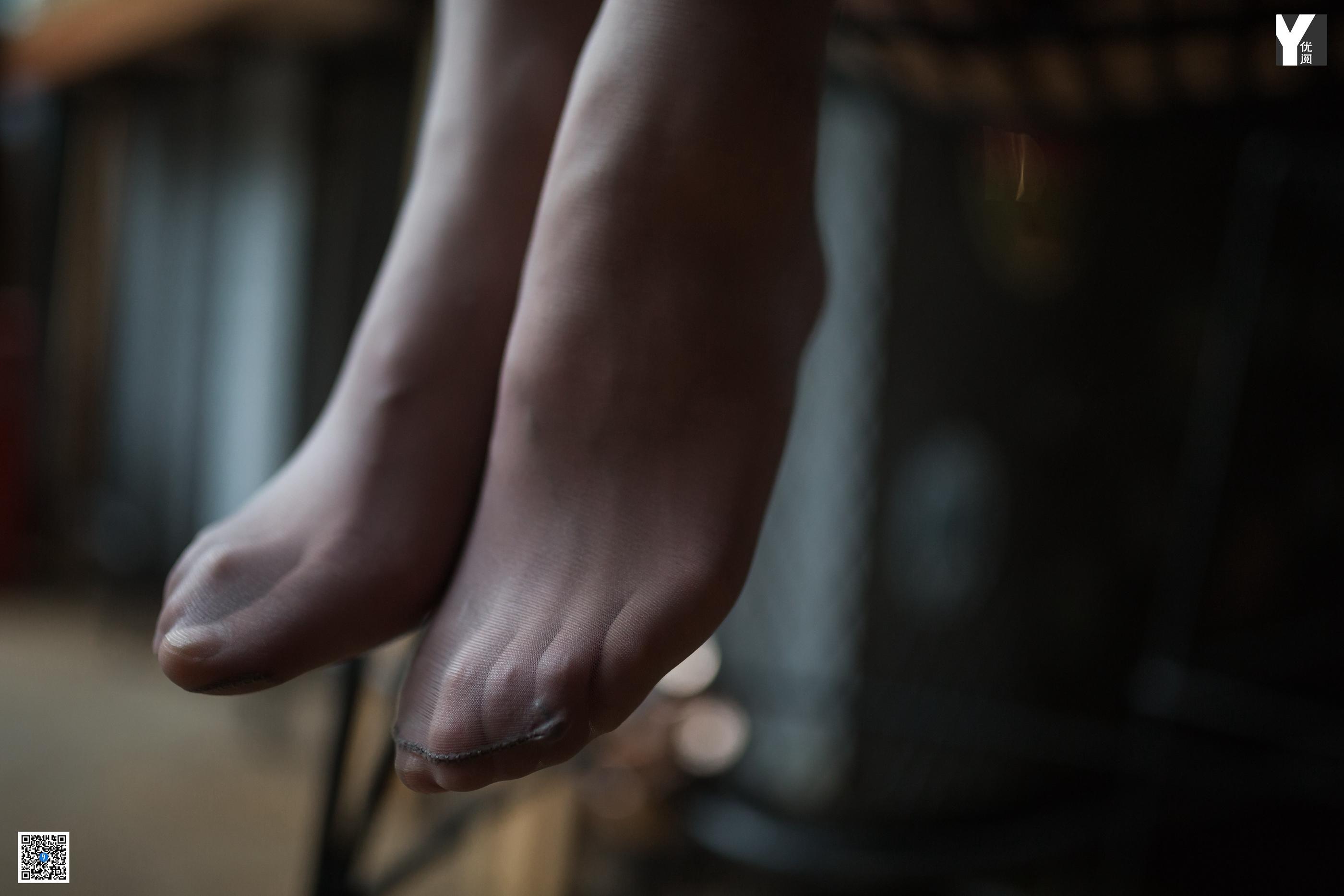 IESS异思趣向 - 模特：秋秋《职业性感选手》